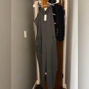 Gray Sleeveless Jumpsuit